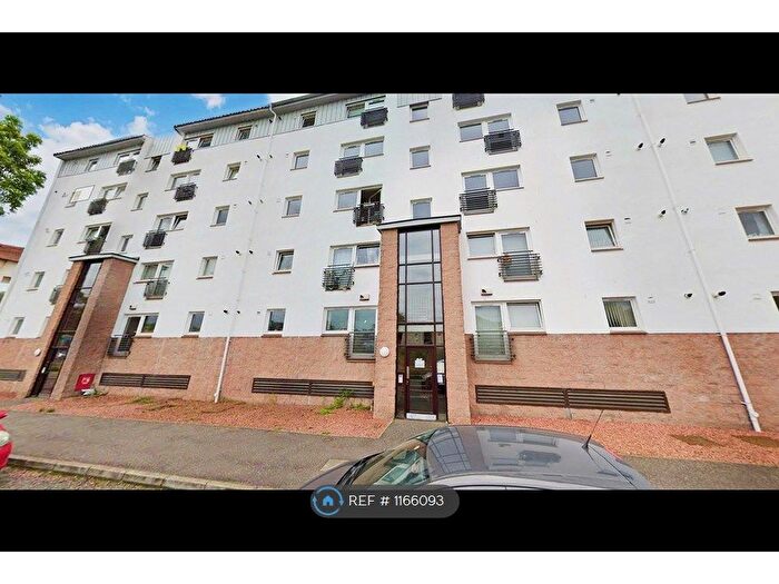 2 Bedroom Flat To Rent In Curle Street, Glasgow, G14