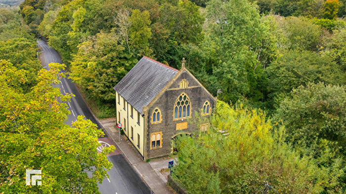 5 Bedroom Detached House For Sale In Cardiff Road, Taffs Well, CF15