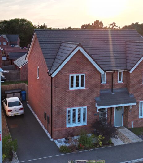 3 Bedroom Semi Detached House For Sale In Abbotsley Road, Sandymoor, WA7