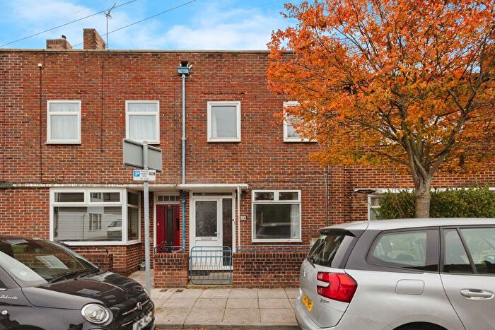 3 Bedroom Terraced House For Sale In Bath Road, Southsea, PO4
