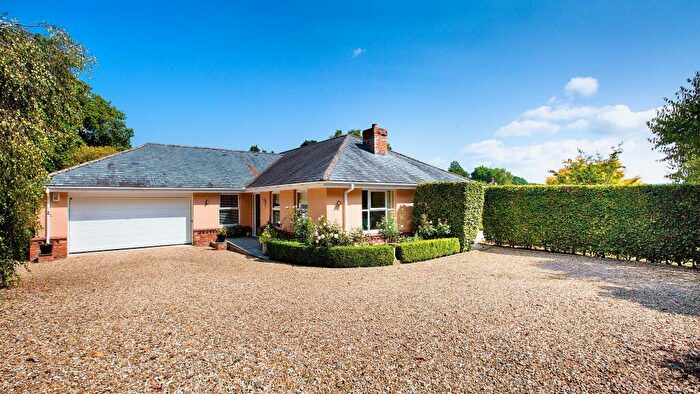 4 Bedroom Detached Bungalow For Sale In Higher Broad Oak Road, West Hill, EX11