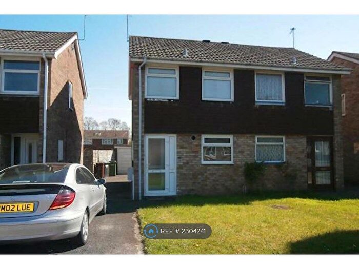 2 Bedroom Semi-Detached House To Rent In Reansway Square, Wolverhampton, WV6