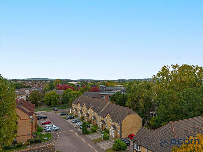 2 Bedroom End Of Terrace House For Sale In Swan Drive, Colindale, London, NW9