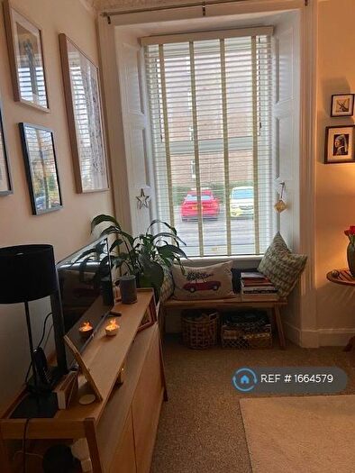 1 Bedroom Flat To Rent In Canaan Lane, Edinburgh, EH10