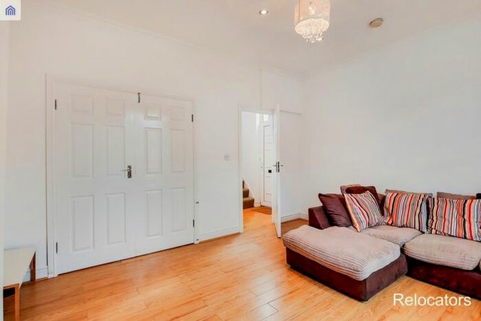 5 Bedroom Terraced House To Rent In Tollet Street, London, E1