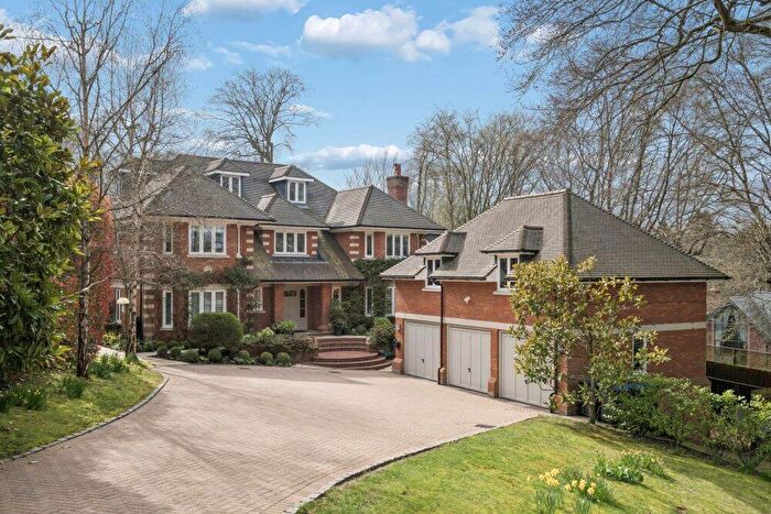 6 Bedroom Detached House For Sale In Stratton Road, Beaconsfield, HP9