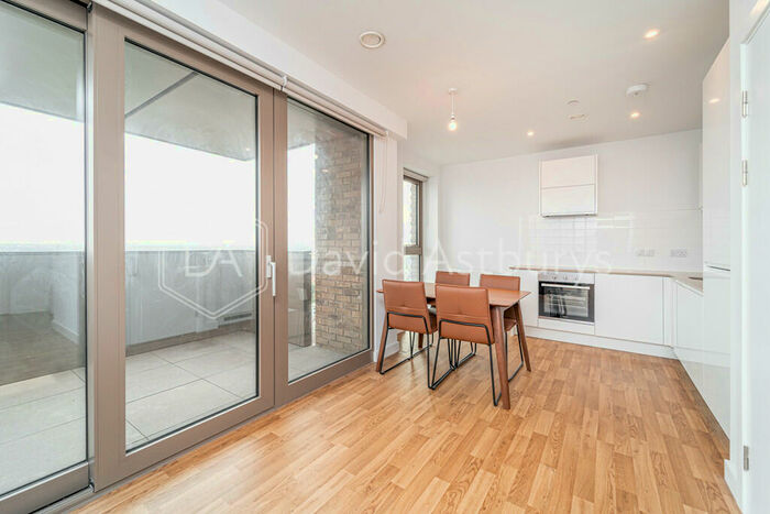 1 Bedroom Apartment To Rent In Seven Sisters Road, Tottenham, London, N15