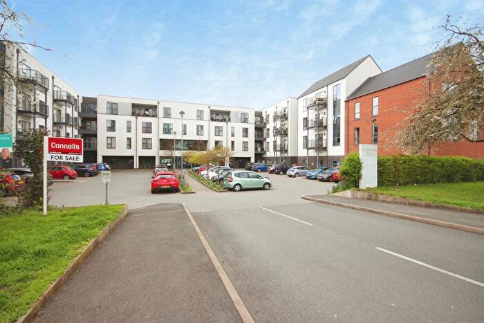 2 Bedroom Retirement Property For Sale In Queensway, Leamington Spa, CV31
