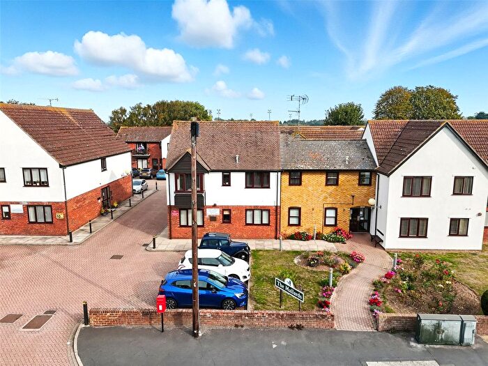 1 Bedroom Flat For Sale In High Street, Great Wakering, Southend-On-Sea, Essex, SS3