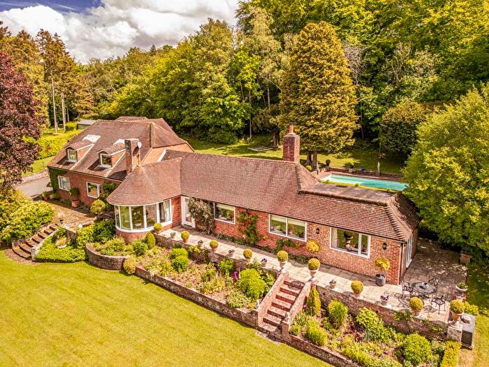 5 Bedroom Detached House For Sale In Foxborough House, Aldworth, RG8
