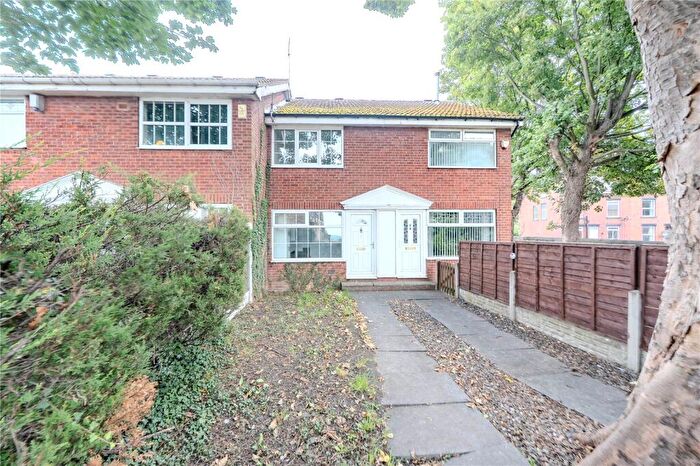 2 Bedroom Terraced House For Sale In Warrels Court, Leeds, West Yorkshire, LS13