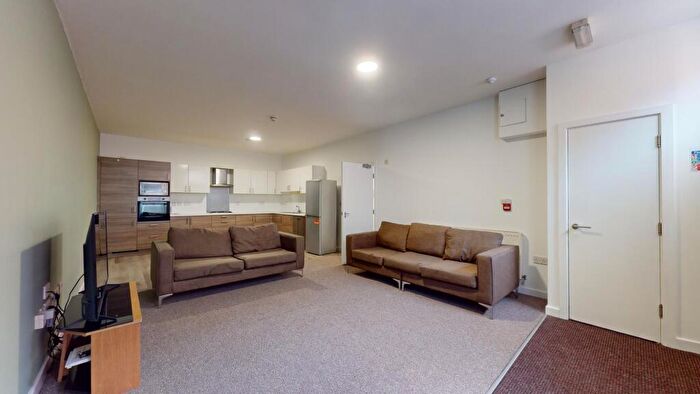 7 Bedroom House To Rent In The Globe, Newcastle Upon Tyne, NE2