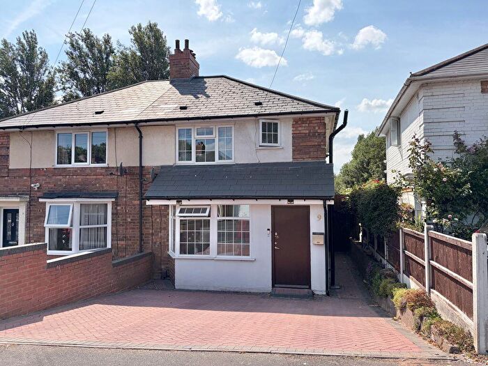 3 Bedroom Semi Detached House For Sale In Tottenham Crescent, Kingstanding, Birmingham, B44