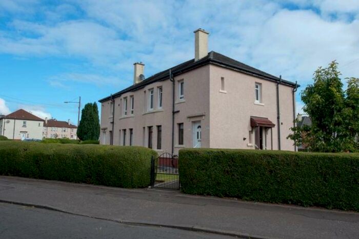 2 Bedroom Flat To Rent In Birchfield Drive, Scotstounhill, Glasgow, G14