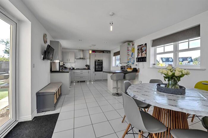 4 Bedroom Detached House For Sale In St. Edmunds Drive, Elmswell, Bury St. Edmunds, IP30