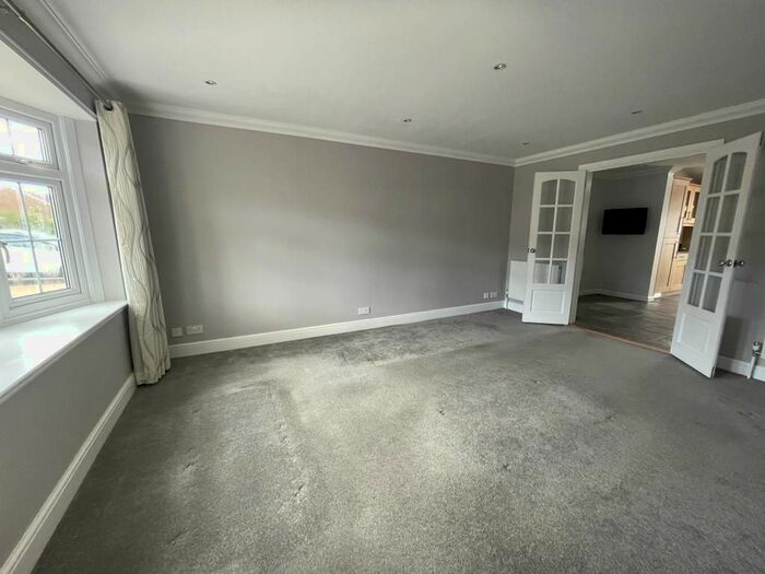 3 Bedroom Semi-Detached House To Rent In Mayfields, Grays, RM16