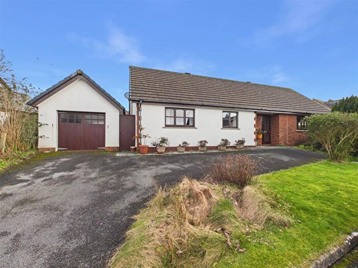 3 Bedroom Detached Bungalow For Sale In Milton Meadows, Milton, Tenby, SA70