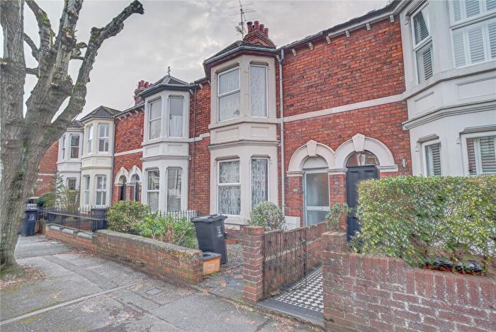 4 Bedroom Terraced House For Sale In Goddard Avenue, Old Town, Swindon, Wiltshire, SN1