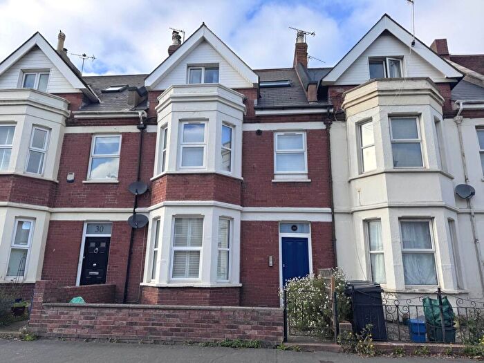 2 Bedroom Flat To Rent In Victoria Road, Exmouth, EX8