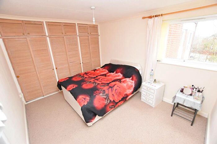 2 Bedroom Flat To Rent In Flat, Edencroft, Wheeleys Road, Birmingham, B15