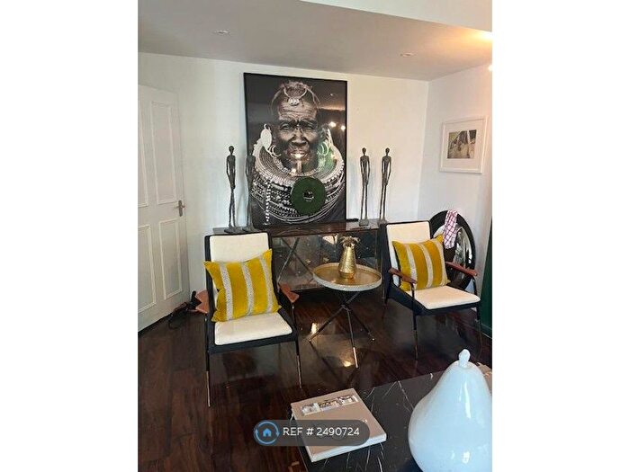 2 Bedroom Flat To Rent In Philbeach Gardens, London, SW5