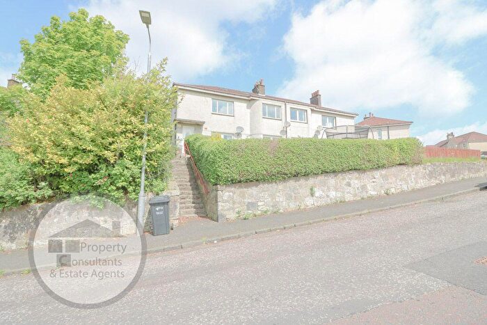 3 Bedroom Flat To Rent In Mid Barrwood Road, Kilsyth, Glasgow, G65