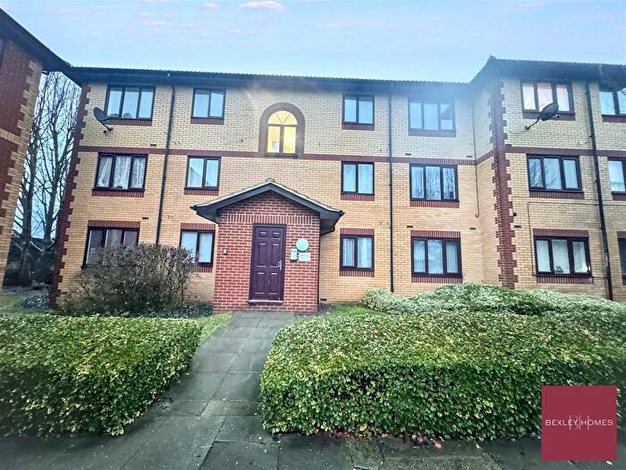 1 Bedroom Flat To Rent In Churchill Close, Dartford, DA1