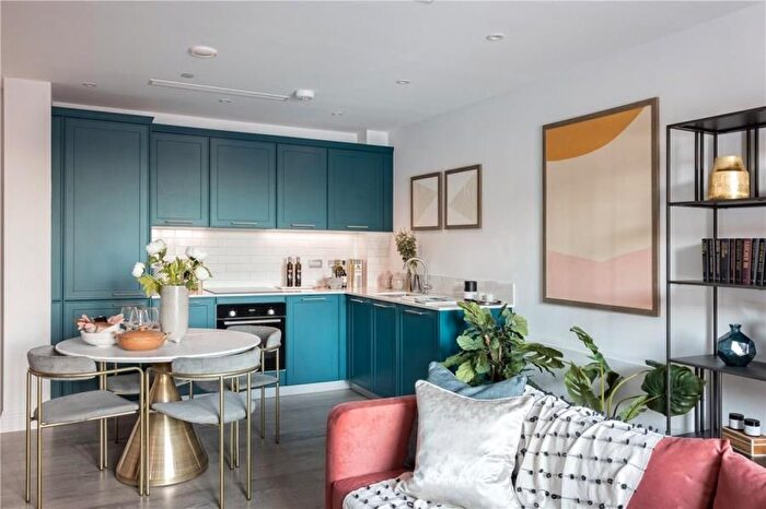 1 Bedroom Flat To Rent In Discovery House South, Huntlery Wharf, RG1