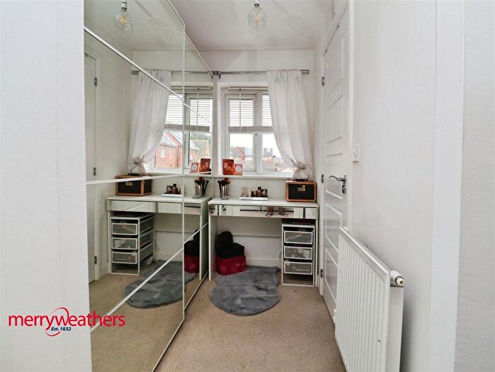 3 Bedroom Detached House For Sale In Levett Drive, Thurcroft, Rotherham, S66