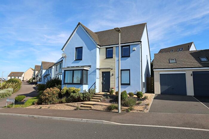 4 Bedroom Detached House To Rent In Channel View, Ogmore-By-Sea, Vale Of Glamorgan, CF32