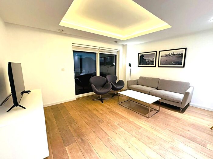 2 Bedroom Flat To Rent In The Landau Apartments, Farm Lane, London, SW6