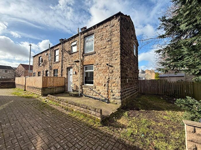 2 Bedroom End Of Terrace House For Sale In Lees Hall Road, Thornhill Lees, Dewsbury, WF12
