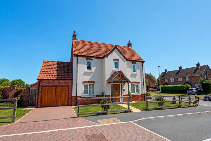 3 Bedroom Detached House For Sale In North Close, Corringham, DN21