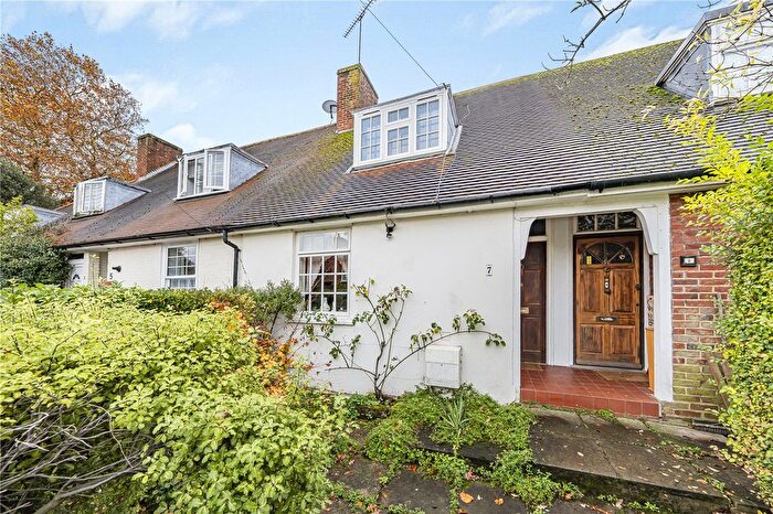 2 Bedroom Terraced House For Sale In Parkstead Road, London, SW15