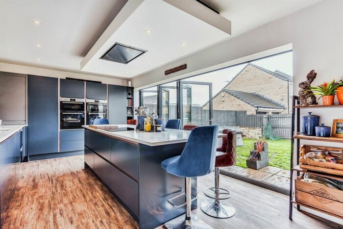 5 Bedroom Detached House For Sale In Herdwick Road, Flockton, Wakefield, WF4