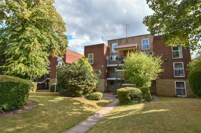 2 Bedroom Apartment To Rent In Hagley Road, Birmingham, West Midlands, B16