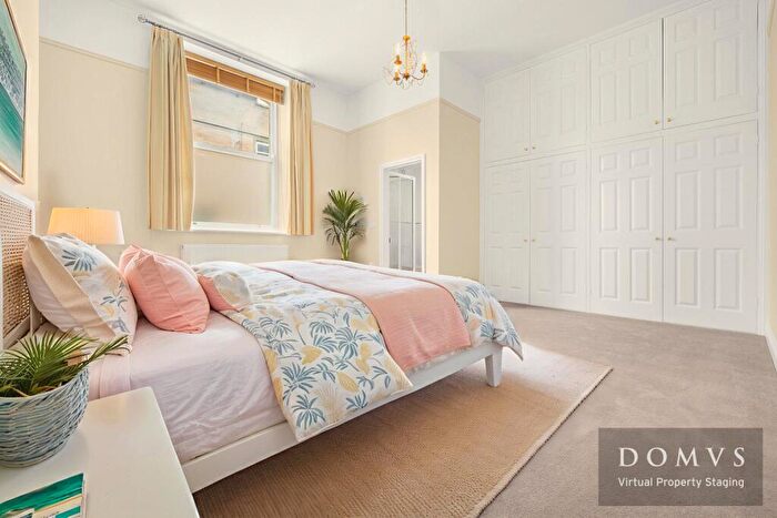 2 Bedroom Apartment To Rent In Weymouth, Dorset, DT4