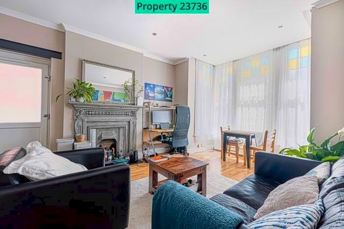 1 Bedroom Flat To Rent In Spencer Road, South Croydon, CR2