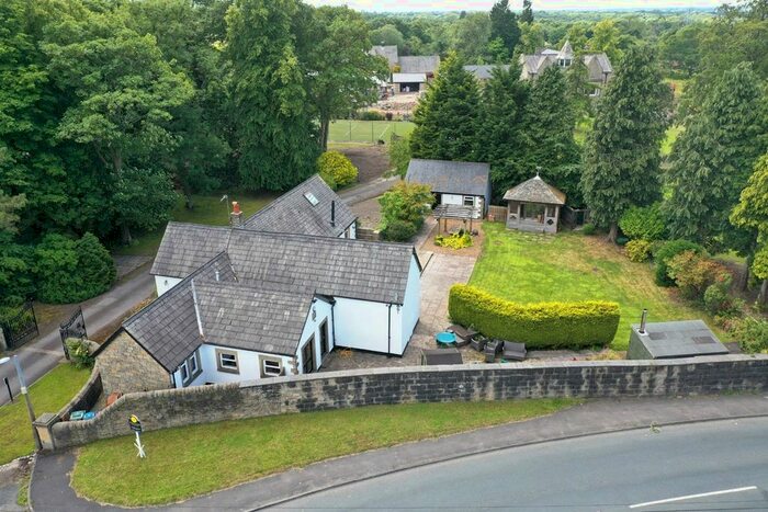 5 Bedroom Detached House For Sale In Ribchester Road, Clayton-Le-Dale, Blackburn, BB1