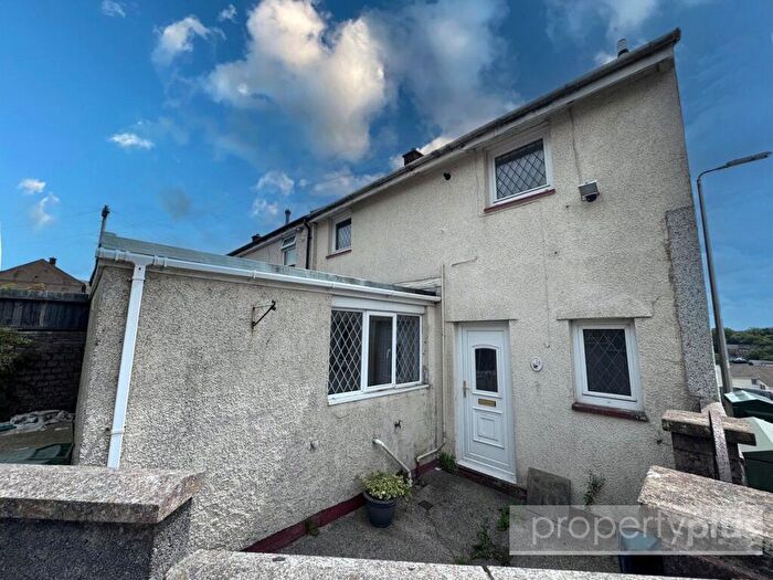 3 Bedroom Link Detached House For Sale In Hazel Court, Tonyrefail, Rhondda Cynon Taff, CF39