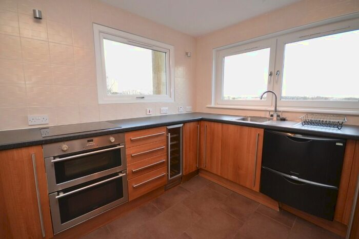 2 Bedroom Flat To Rent In Loch Loyal, St Leonards, East Kilbride, South Lanarkshire, G74