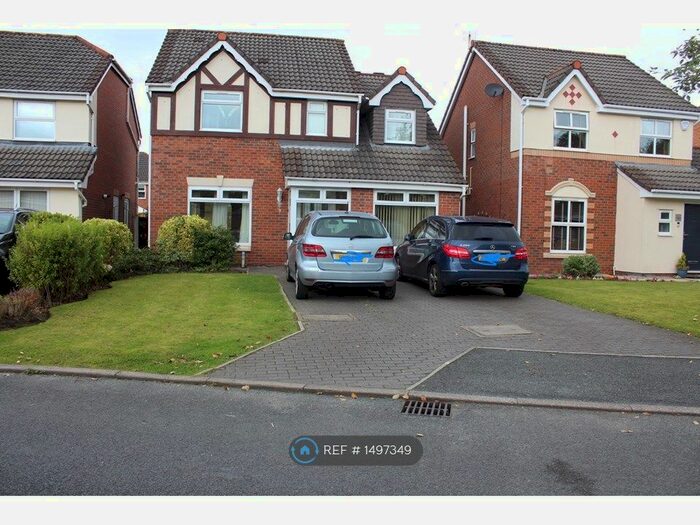 4 Bedroom Detached House To Rent In Doefield Avenue, Worsley, Manchester, M28