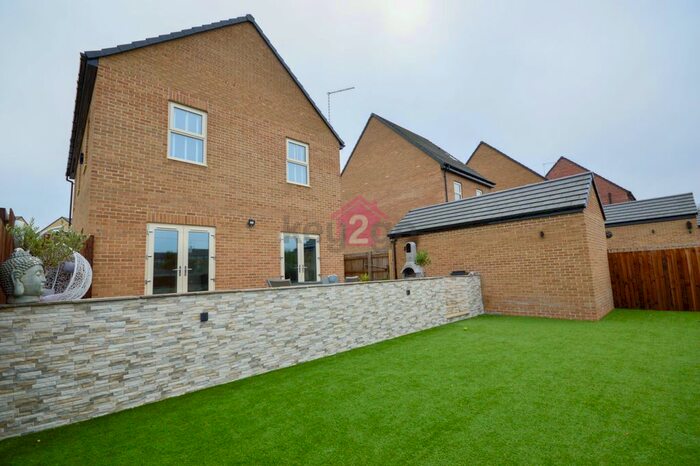 4 Bedroom Detached House For Sale In Berrisford Avenue, Eckington, Sheffield S21