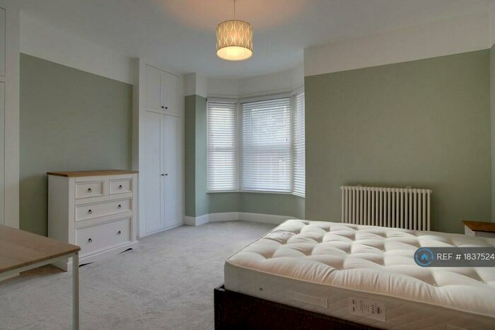 3 Bedroom Terraced House To Rent In Cowick Lane, Exeter, EX2