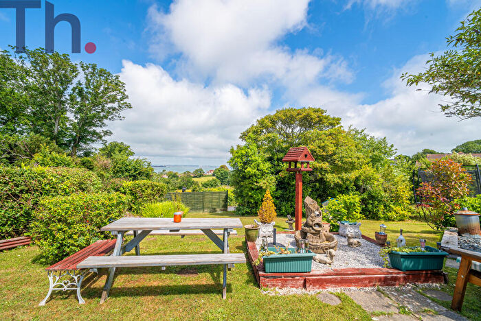 2 Bedroom Flat For Sale In Seaview, Isle Of Wight, PO34