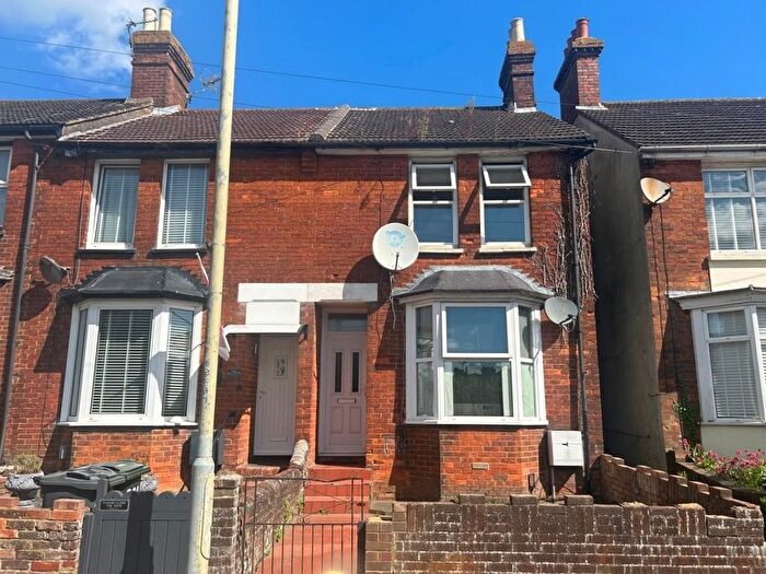 3 Bedroom Terraced House To Rent In Beaver Road, Ashford, TN23