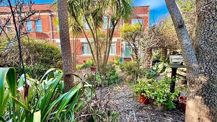 2 Bedroom Flat For Sale In Berrow Road, Burnham-On-Sea, TA8