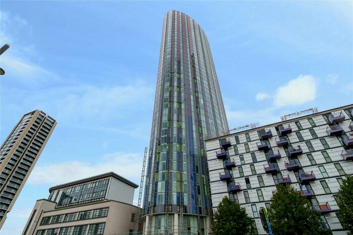 2 Bedroom Apartment To Rent In High Street, London, E15