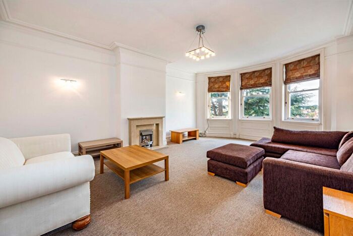2 Bedroom Apartment To Rent In Newcastle Drive, Nottingham, NG7