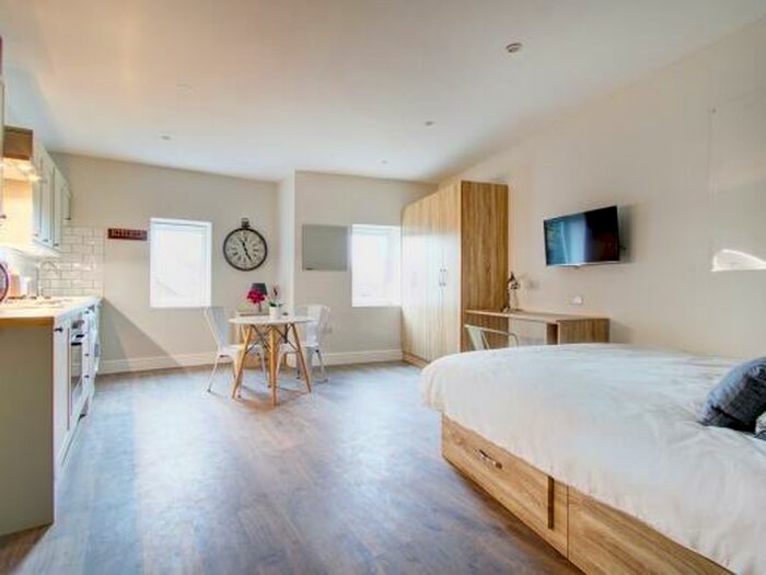 Studio To Rent In Peel Street, Nottingham, NG1